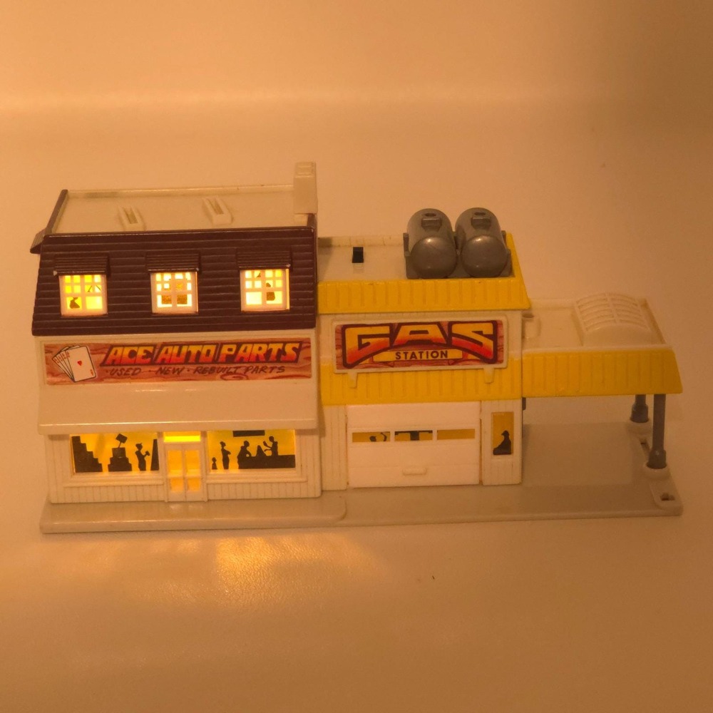 Galoob Micro Machines City Scenes Ace Auto Parts Gas Station Vintage 1989 TESTED